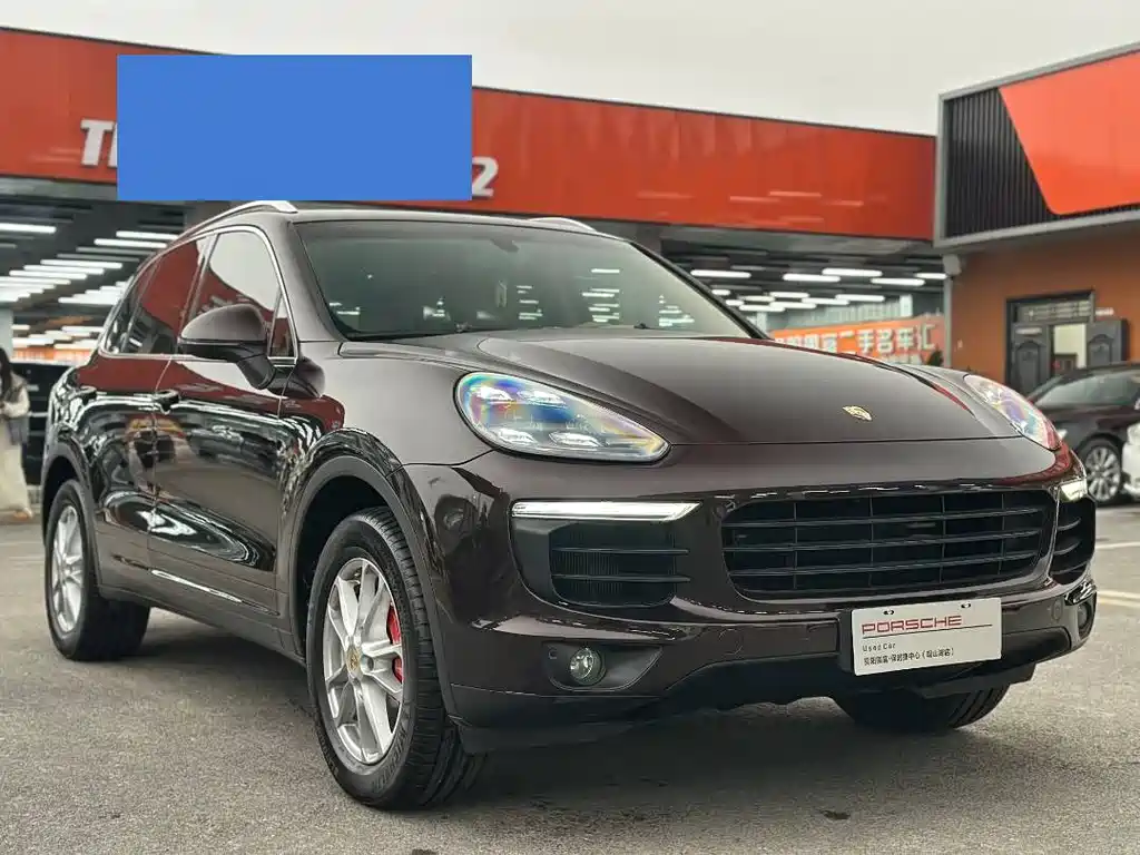 Porsche Cayenne 2016 — фото 3