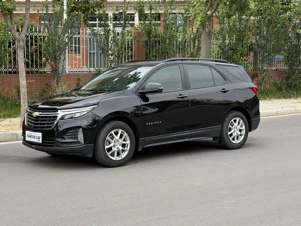 Chevrolet Equinox 2021 — фото 1