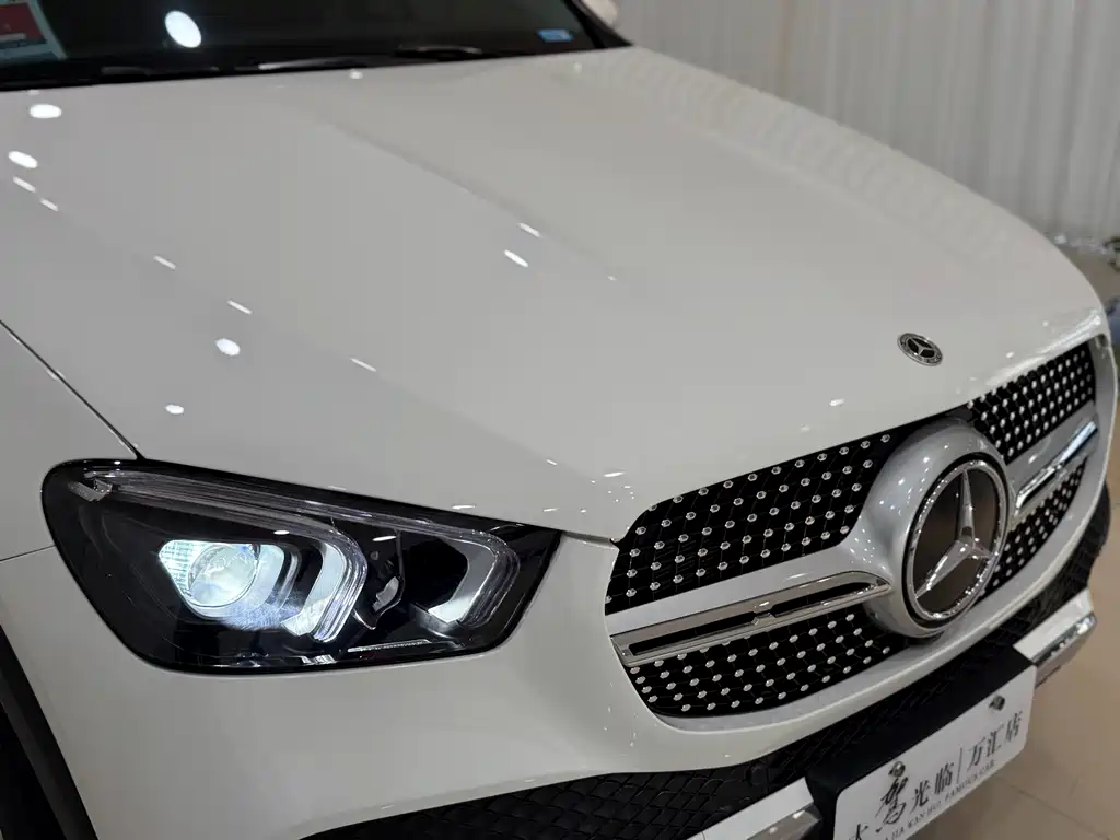 Mercedes-Benz GLE 2021 — фото 4