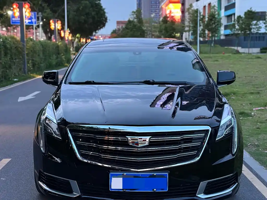 Cadillac XTS 2018 — фото 3