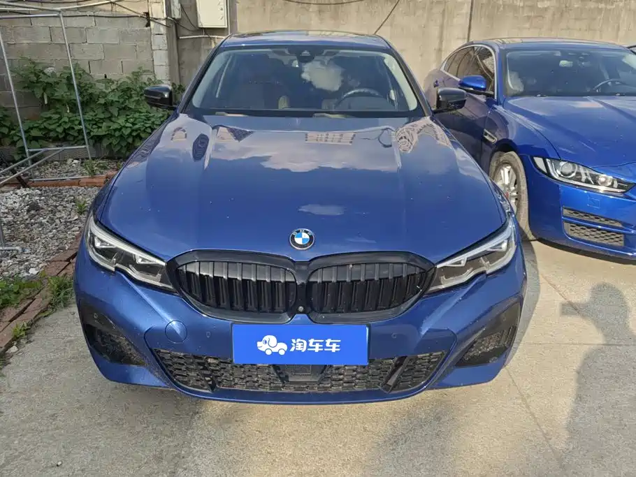 BMW 3 Series 2022