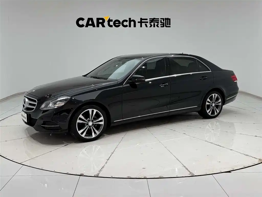 Mercedes-Benz E-Class 2015 — фото 1