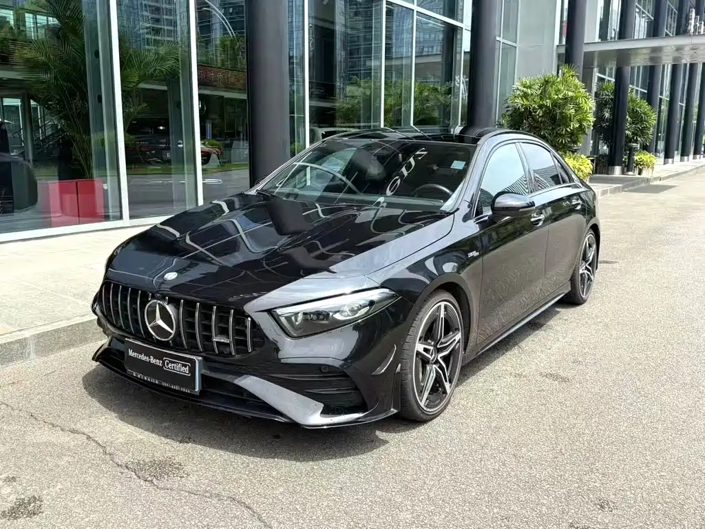 Mercedes-Benz A-Class AMG 2025 — фото 1