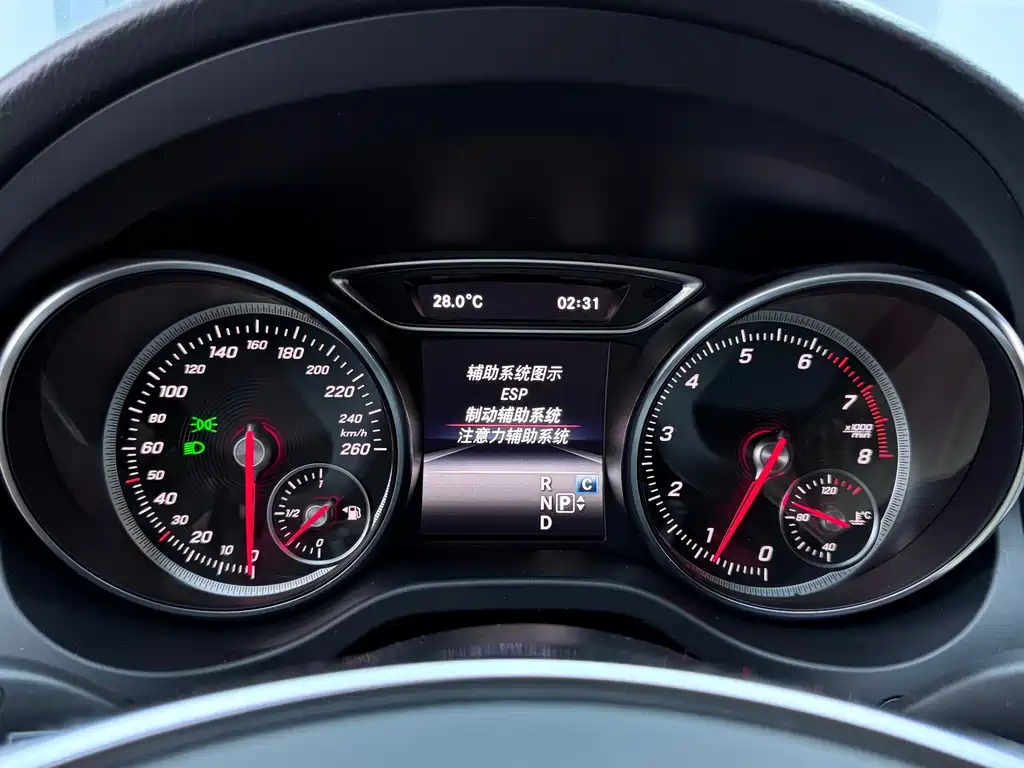 Mercedes-Benz CLA 2018 — фото 12