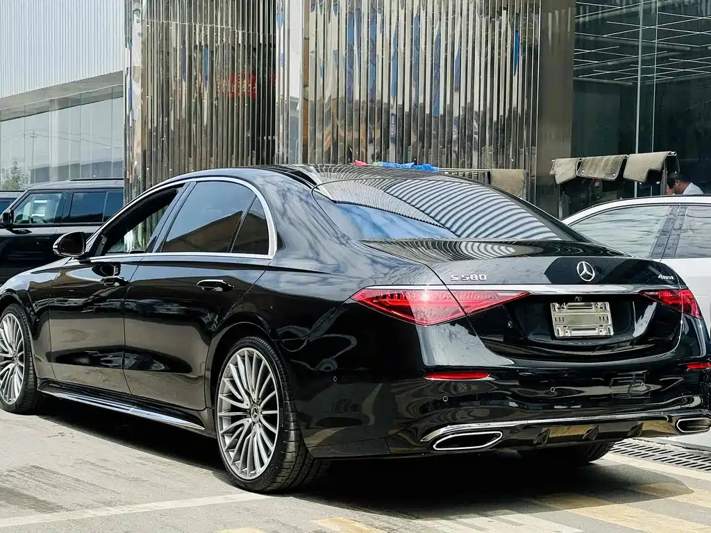 Mercedes-Benz S-Class 2023 — фото 4