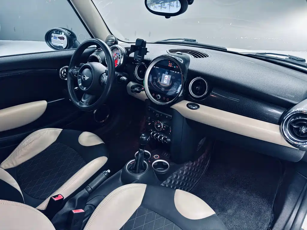 MINI Clubman 2014 — фото 15
