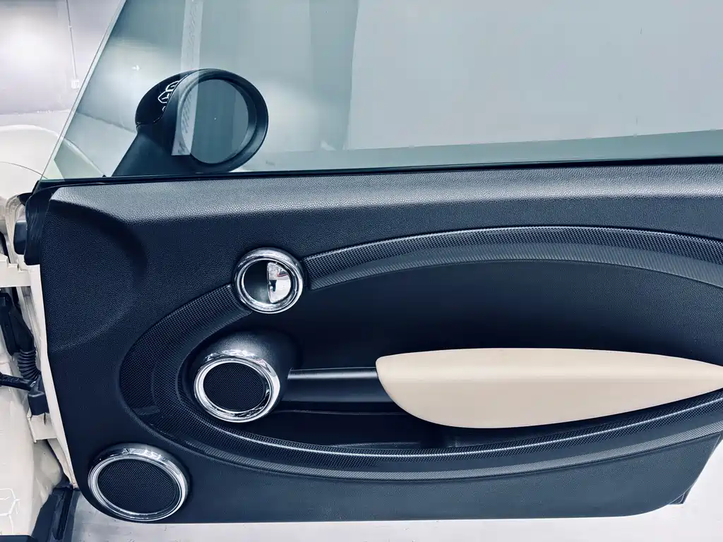 MINI Clubman 2014 — фото 16