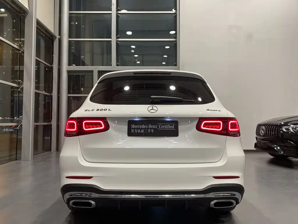 Mercedes-Benz GLC 2020 — фото 19