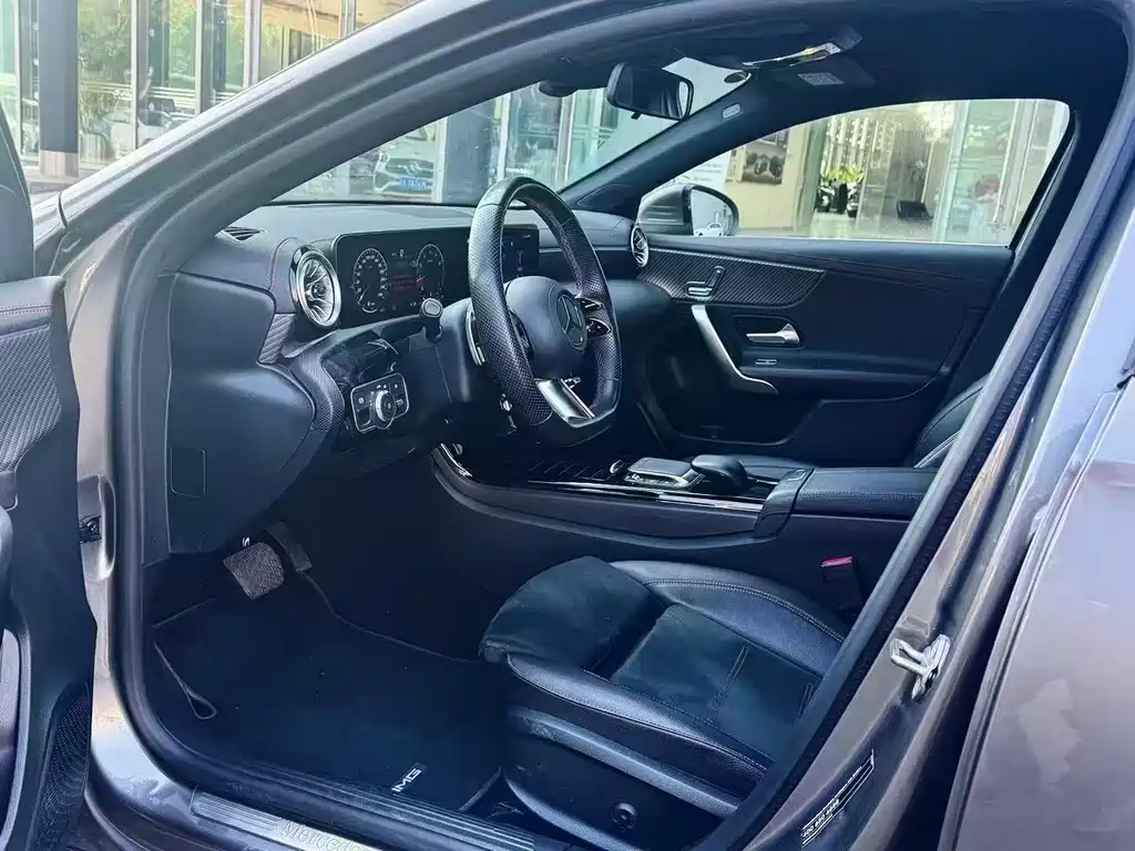 Mercedes-Benz A-Class 2023