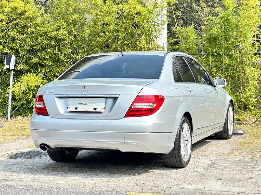 Mercedes-Benz C-Class 2013 — фото 19