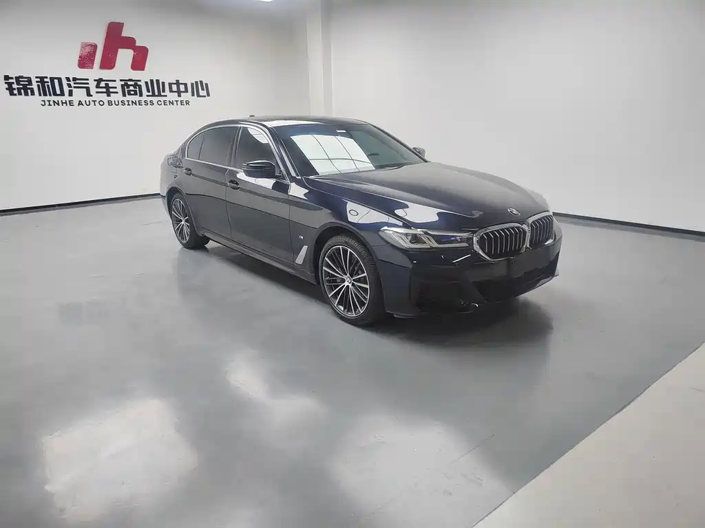 BMW 5 Series 2023