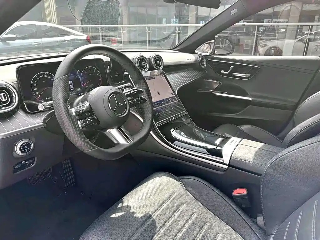 Mercedes-Benz C-Class 2022 — фото 6
