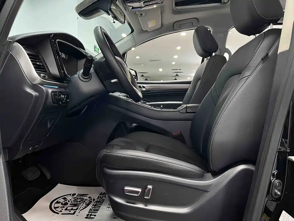 GAC Motor Trumpchi M8 2023 — фото 20