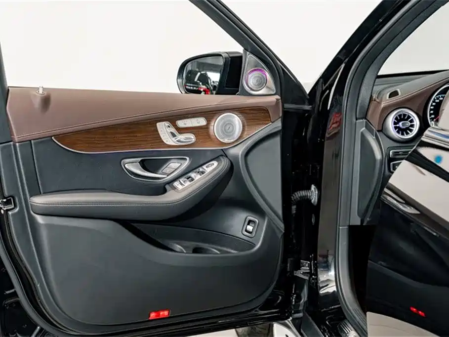 Mercedes-Benz GLC 2022 — фото 16