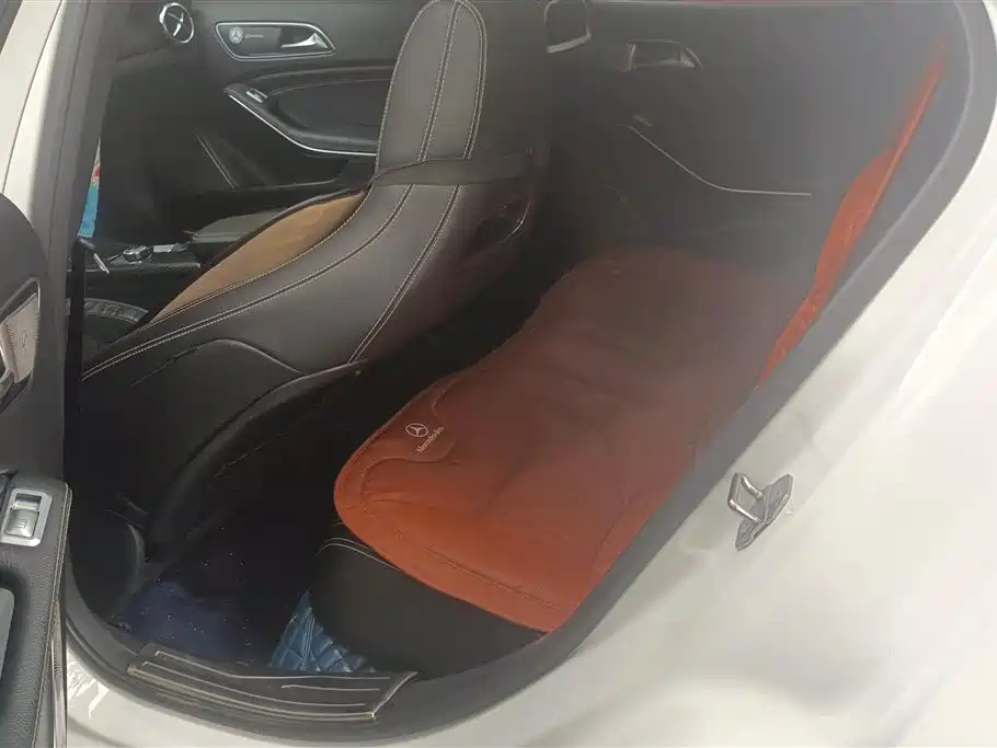 Mercedes-Benz GLA 2019 — фото 11
