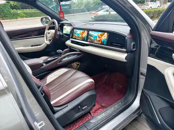 Geely Xingyue L 2022