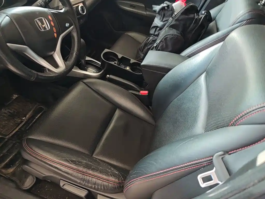 Honda Fit 2015 — фото 15
