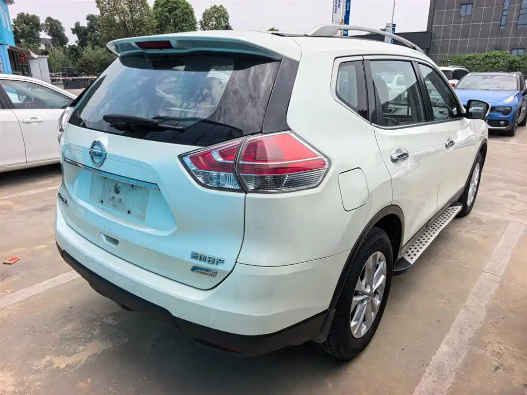 Nissan X-Trail 2014