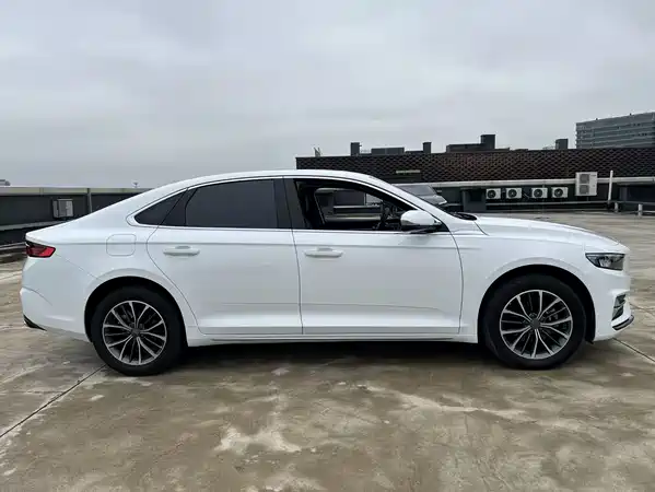 Geely Xingrui 2023