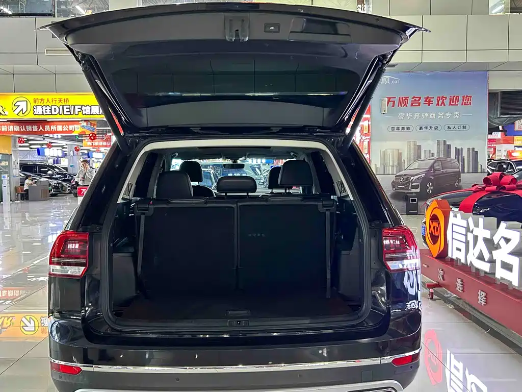 Volkswagen Teramont 2018 — фото 17