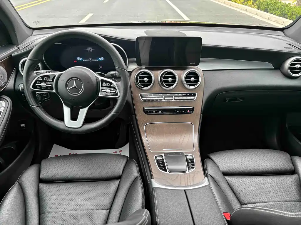 Mercedes-Benz GLC 2020