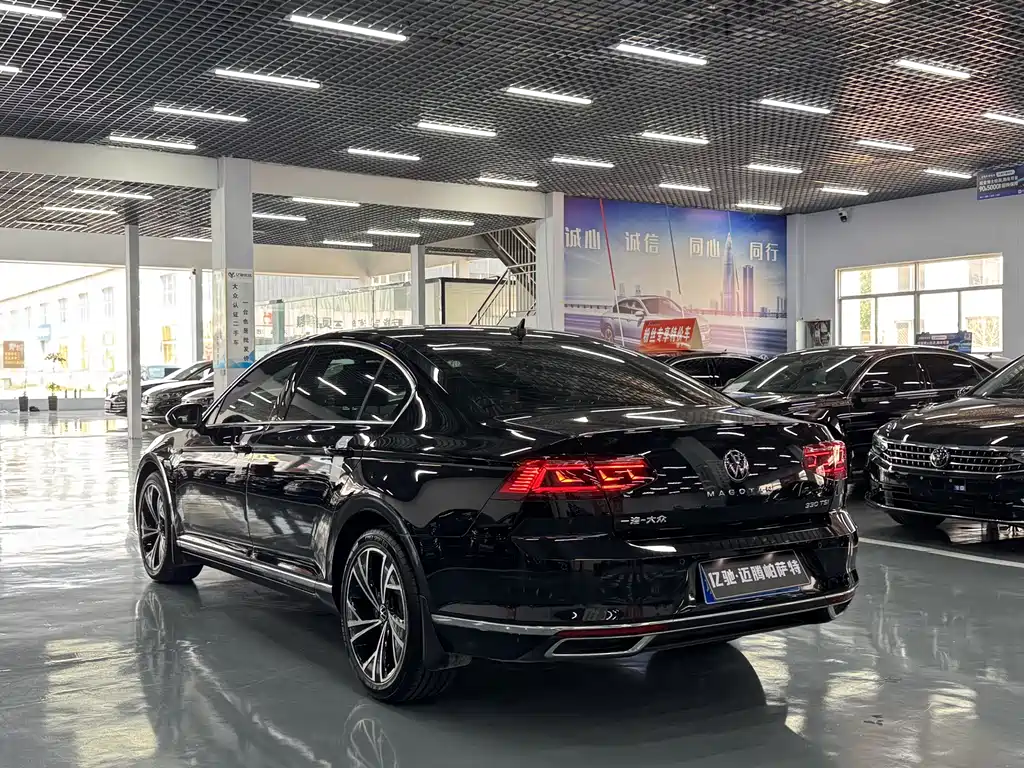 Volkswagen Magotan 2022