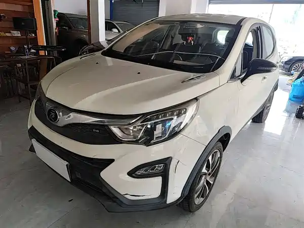 BYD Yuan 2016