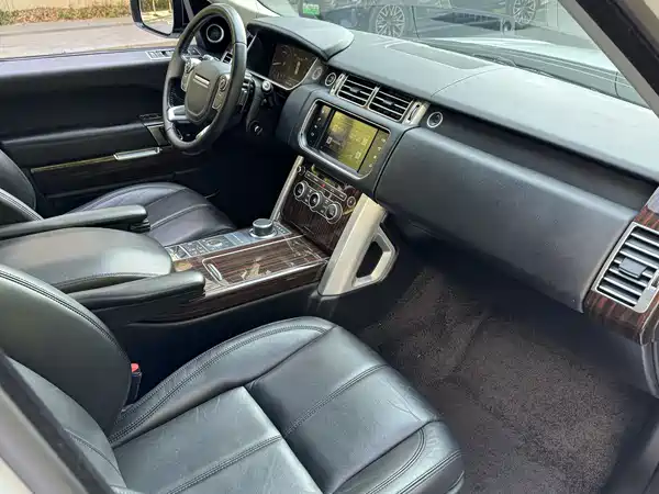 Land Rover Range Rover 2015