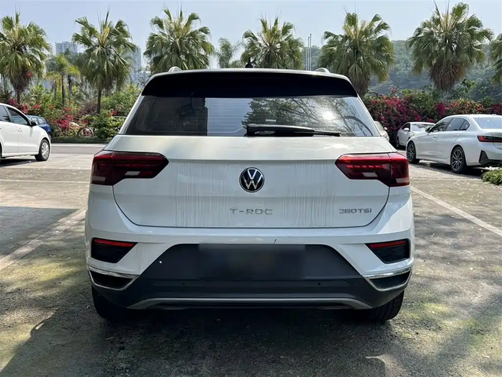 Volkswagen T-Roc 2023 — фото 12