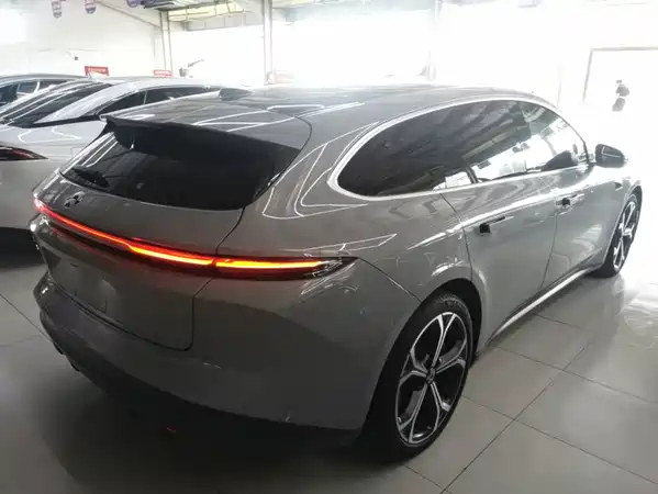 NIO ET5T 2023