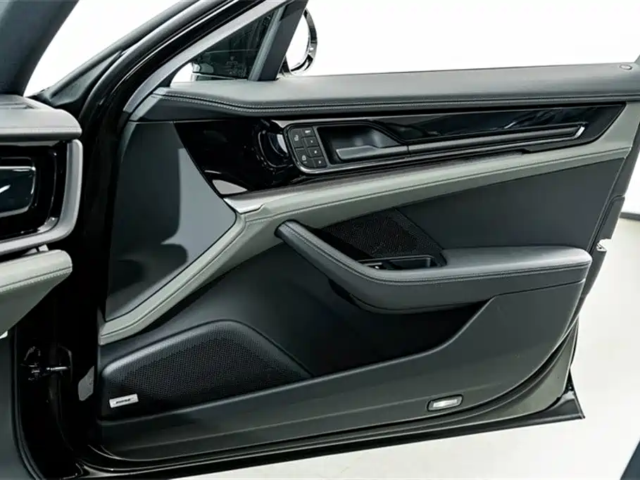 Porsche Panamera 2024 — фото 15