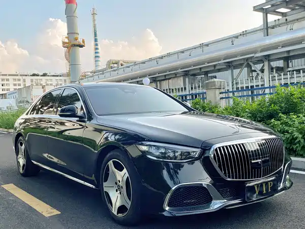 Mercedes-Benz S-Class 2023