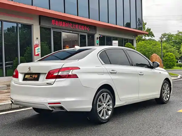 Peugeot 408 2018