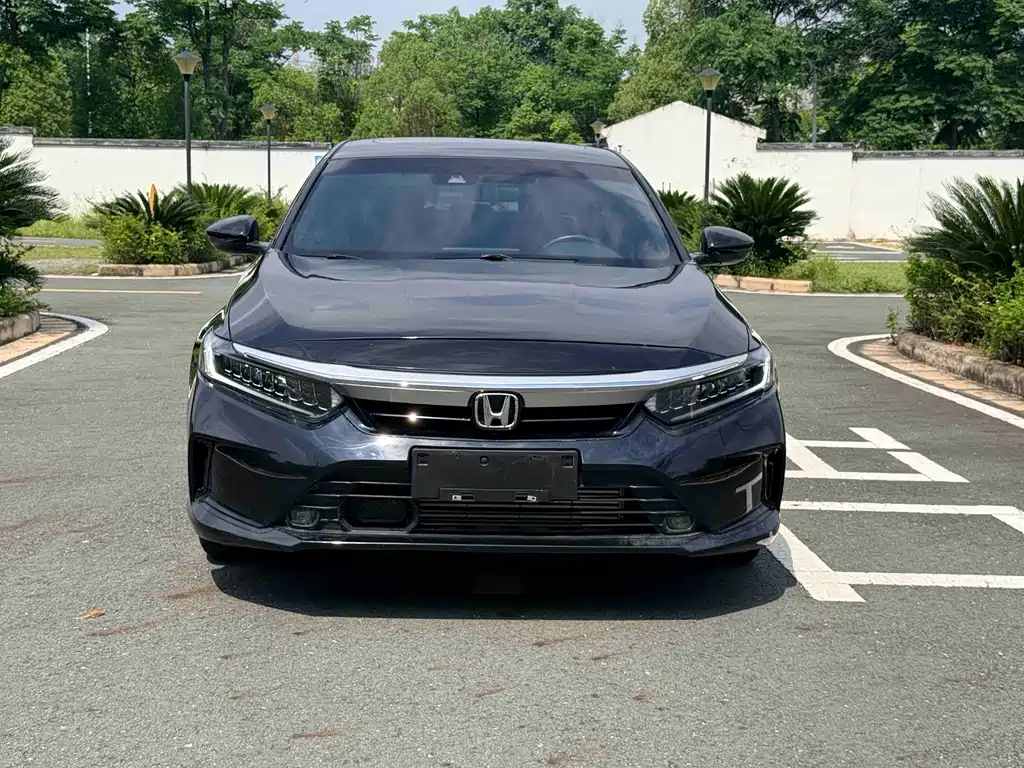 Honda Inspire 2022 — фото 2