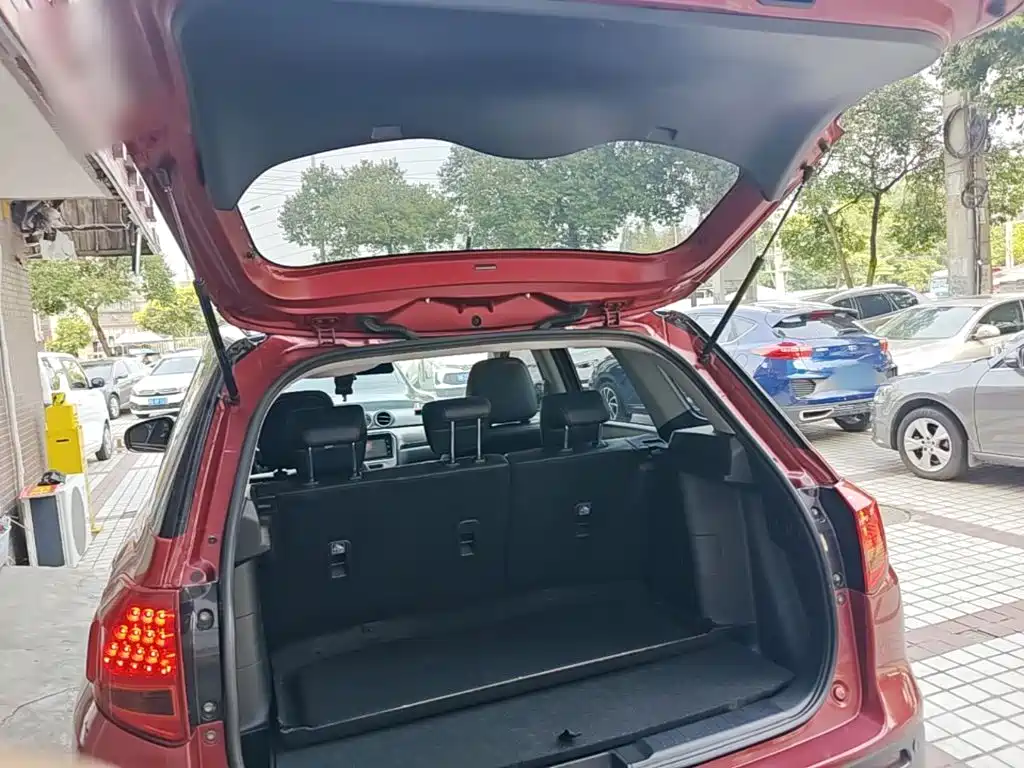 Suzuki Vitara 2016 — фото 19