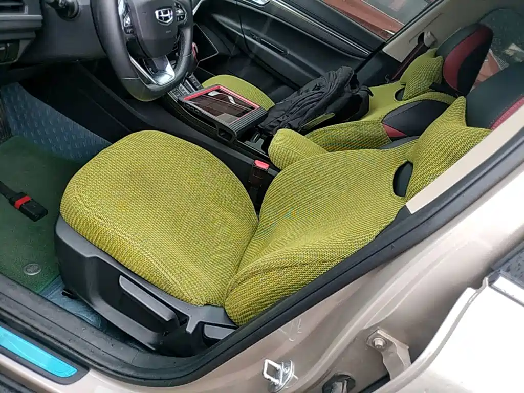 Geely Emgrand GS 2021 — фото 15