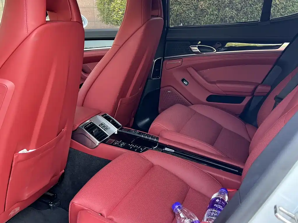 Porsche Panamera 2017 — фото 10