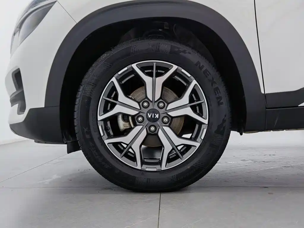 Kia KX3 Proud Running 2020 — фото 17