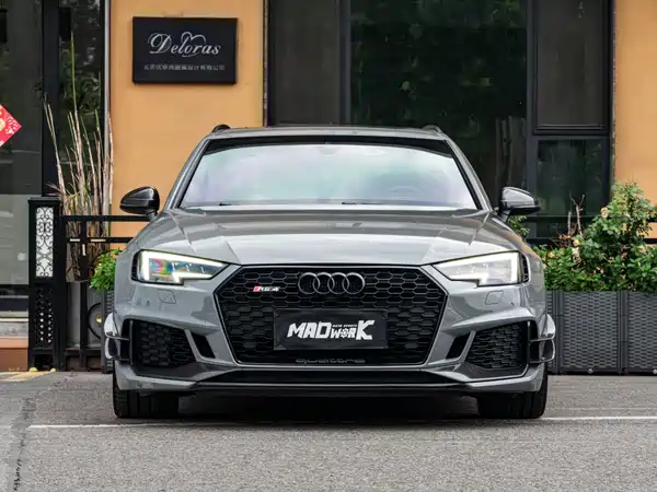 Audi RS 4 2019