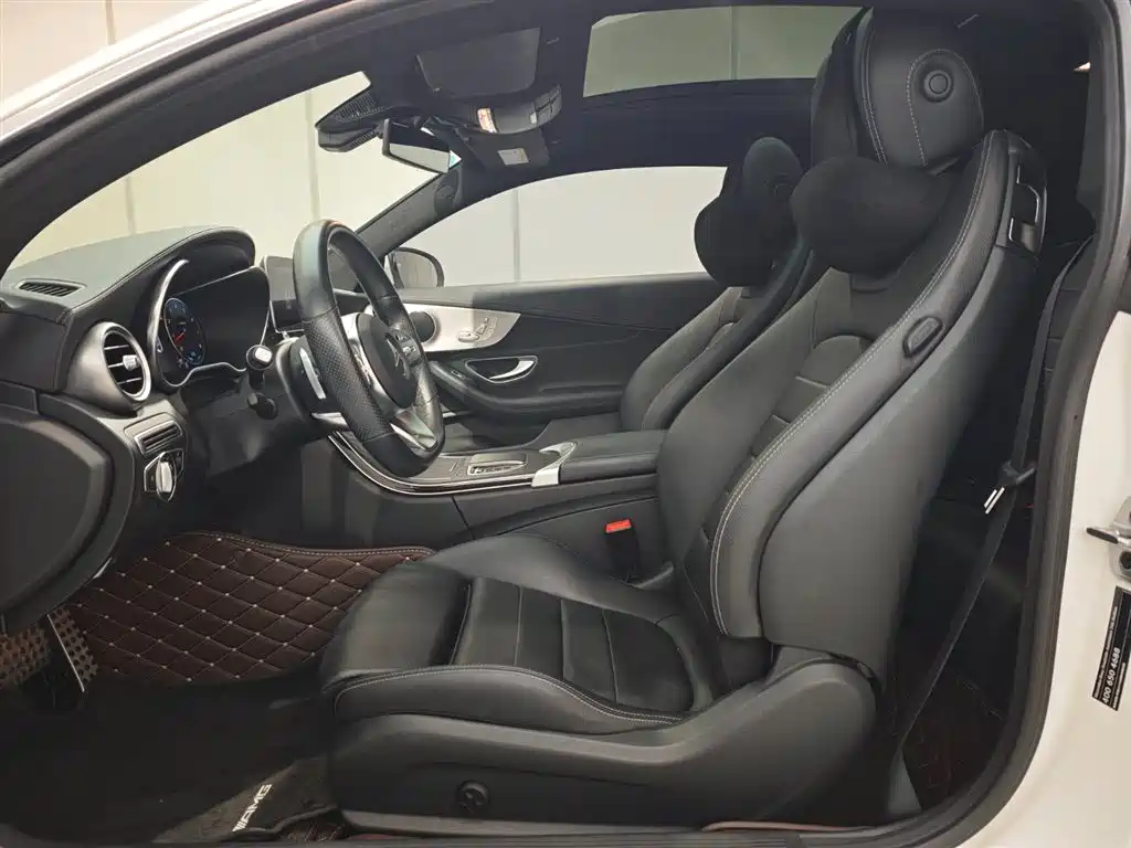Mercedes-Benz C-Class 2020