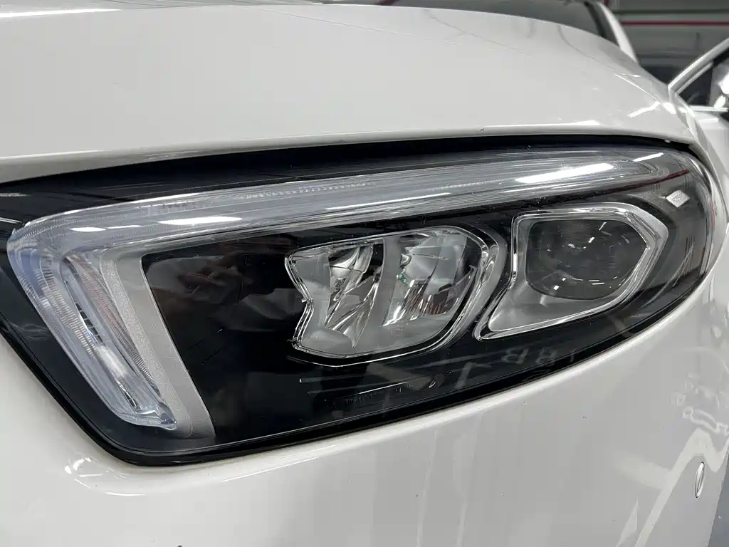 Mercedes-Benz A-Class 2021 — фото 14