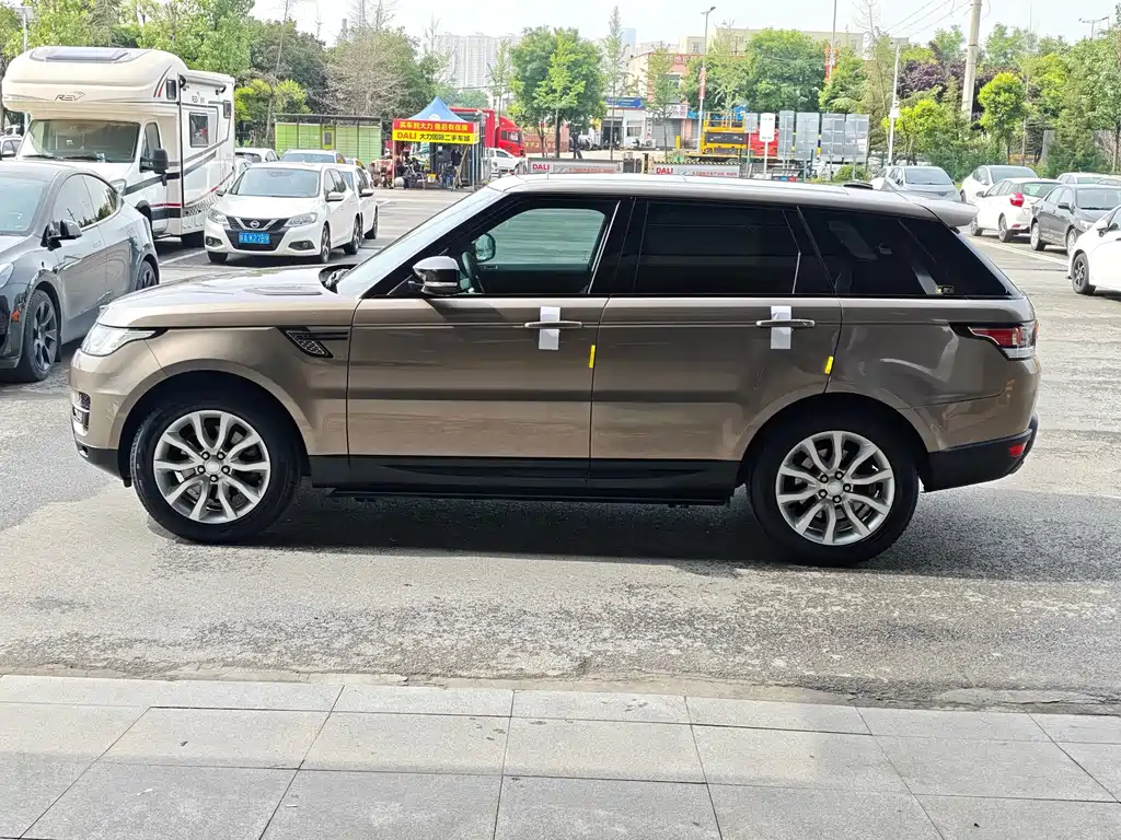 Land Rover Sport 2016 — фото 10
