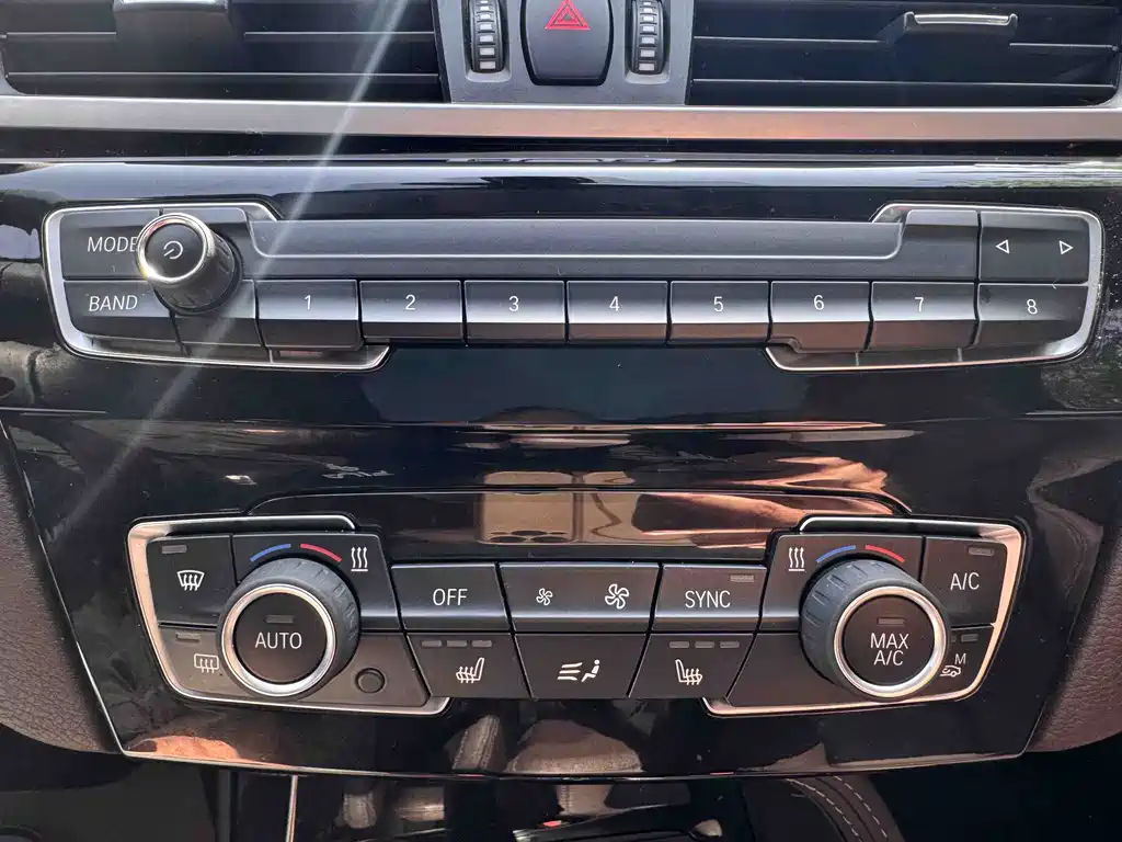 BMW X1 New Energy 2020 — фото 19