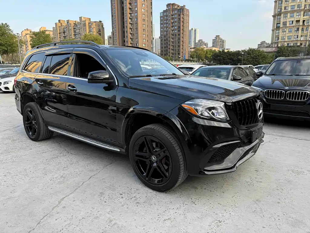 Mercedes-Benz GLS 2017 — фото 2