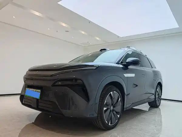 BYD Tang L 2025