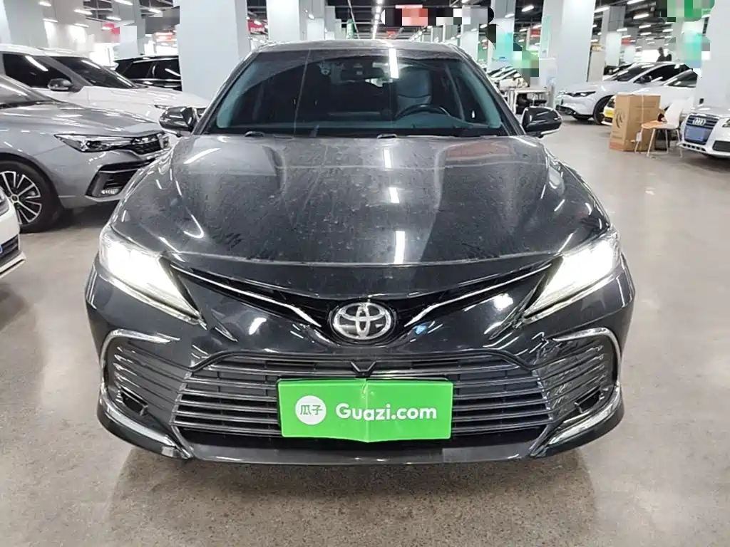 Toyota Camry 2021