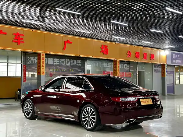Lincoln Continental 2019