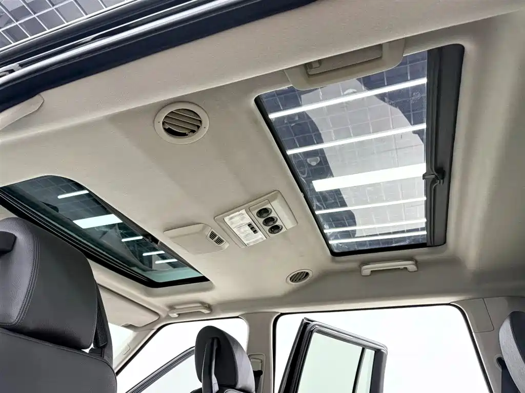Land Rover Discovery 2007 — фото 21