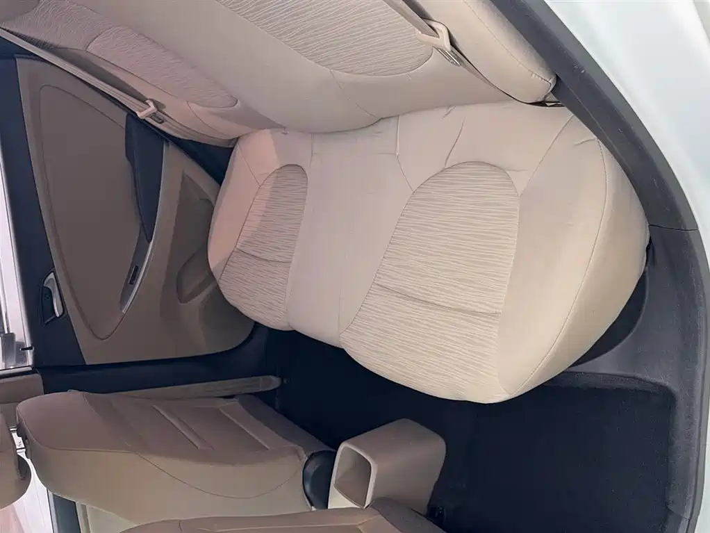 Hyundai Verna 2016 — фото 4