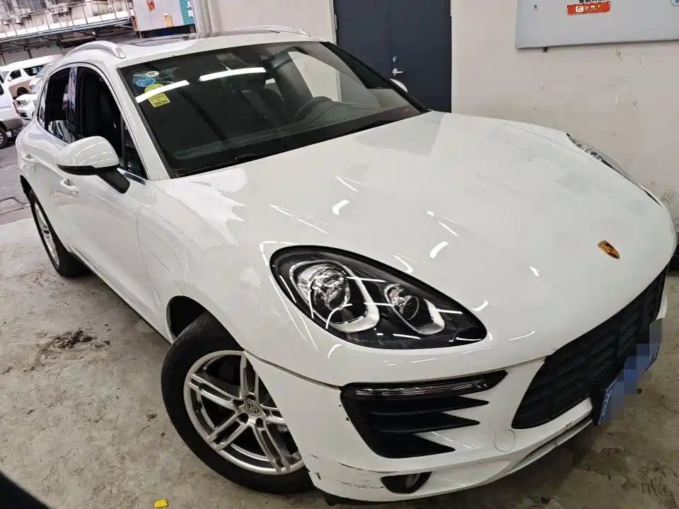 Porsche Macan 2016